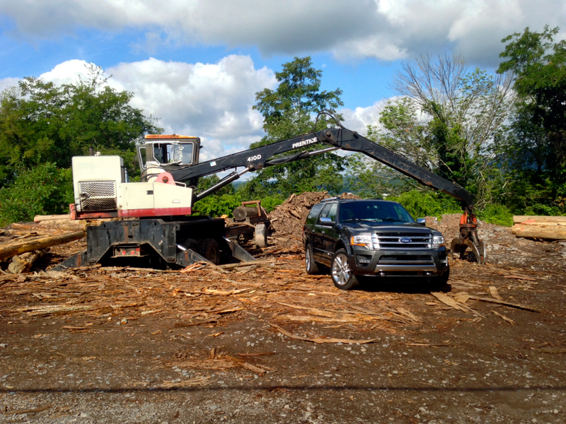 Illustration for article titled Believe It: The 2015 Ford Expedition Is Better Than The Chevy Suburban